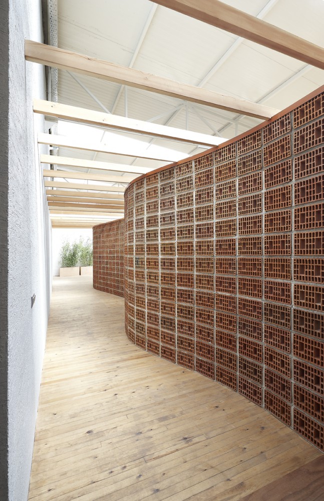 Orfi Sera / YERce Architecture
