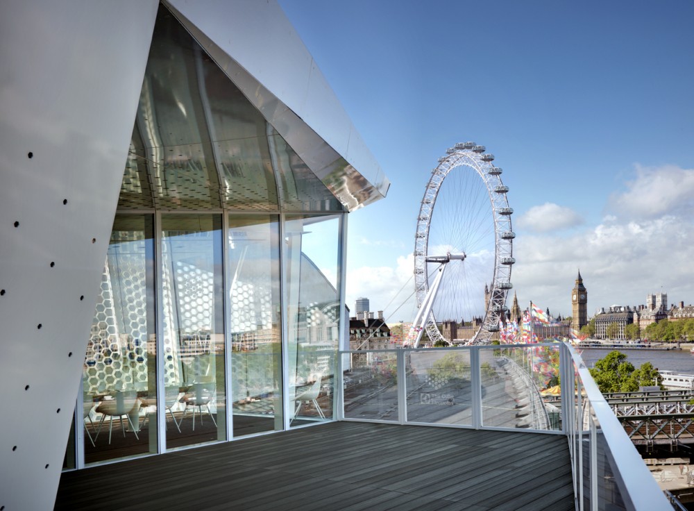 The Cube in London / Park Associati