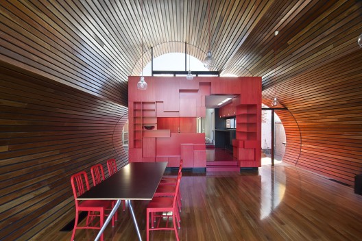 Cloud House / McBride Charles Ryan