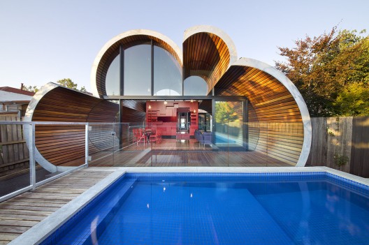 Cloud House / McBride Charles Ryan