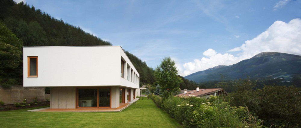 Two in One House / Triendl und fessler architekten