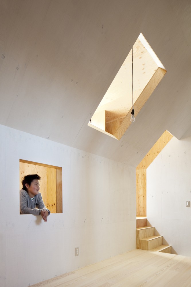 Ant-house / mA-style architects