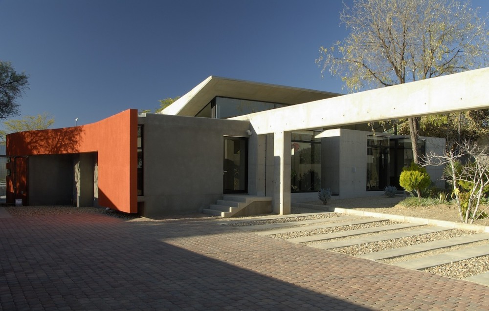 Offices for Bührmann & Partners / Wasserfall Munting Architects