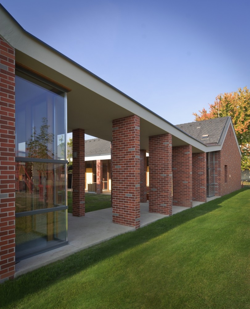 Daycare in Zsámbék / Földes & Co. Architects Ltd.