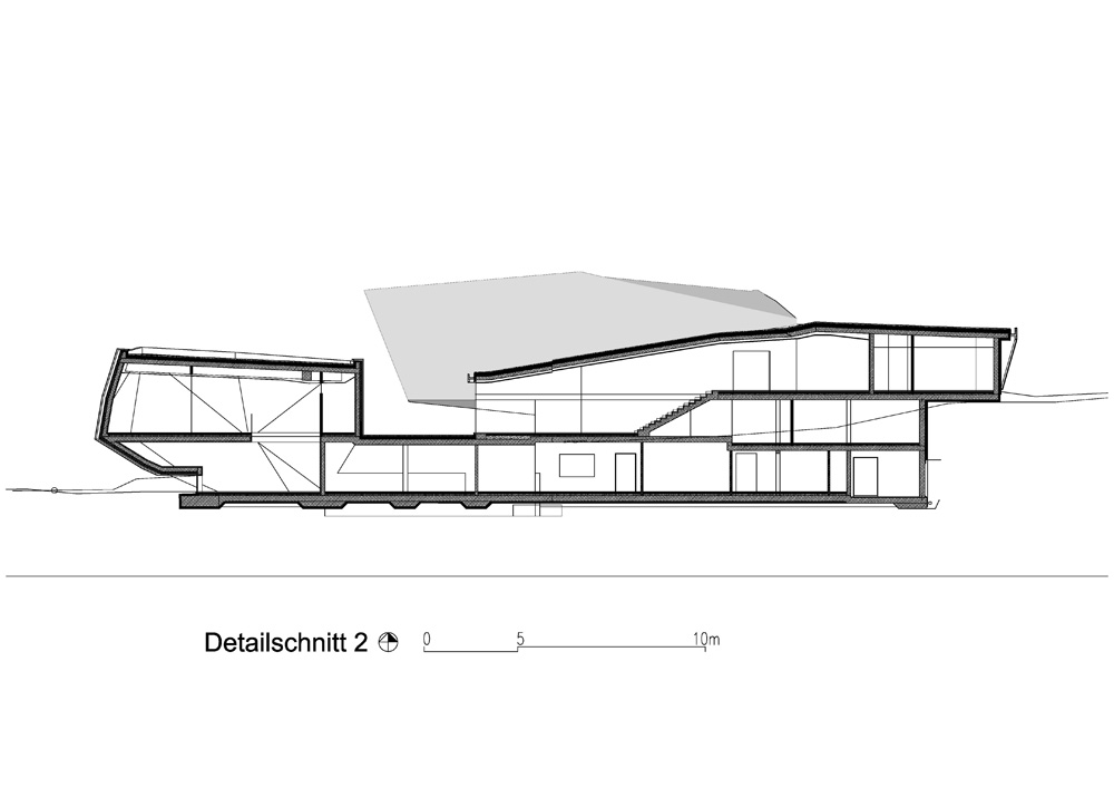 Community Center in Abfaltersbach / Machné Architekten