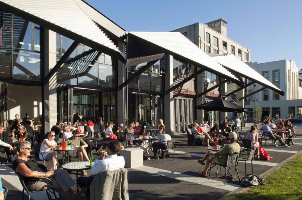 Te Wharewaka / architecture +