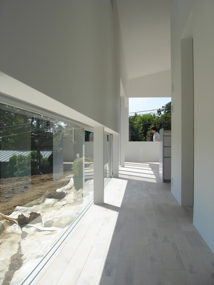Izukougen House / Atelier Shinya Miura