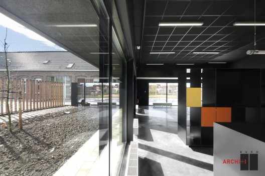 Poperinge Youth Centre / Buro II Archi+I