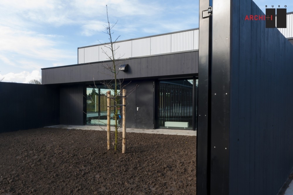 Poperinge Youth Centre / Buro II & Archi+I