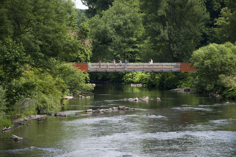 Wupper-Bridge Opladen / Ağırbaş & Wienstroer