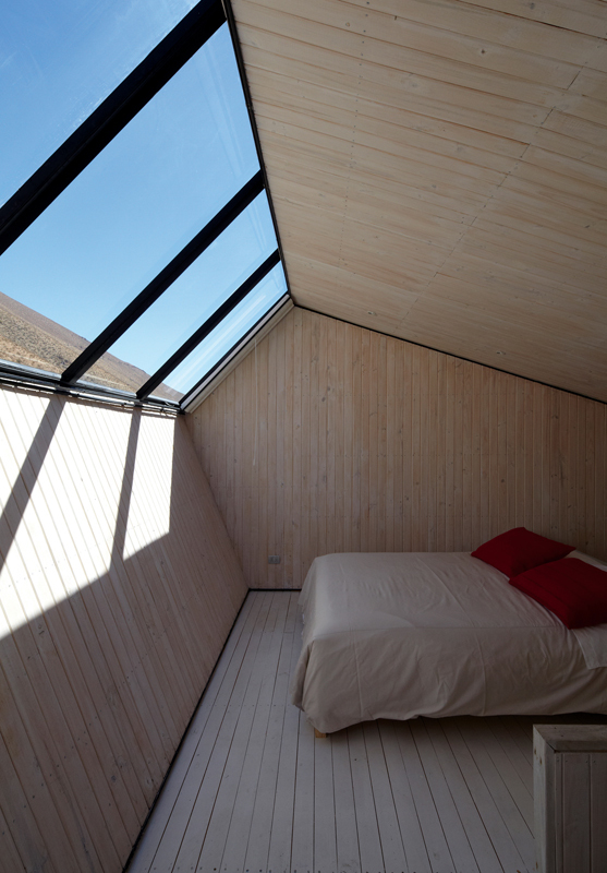 Elqui Domos Astronomical Hotel / Rodrigo Duque Motta