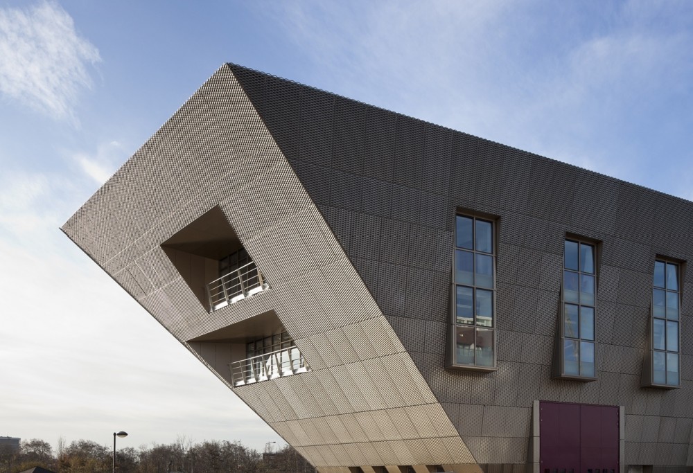 Canada Water Library / CZWG Architects