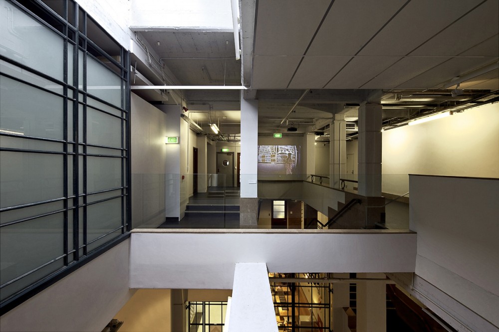 City Gallery / architecture +