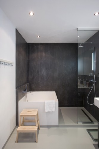 Two in One House / GAAGA