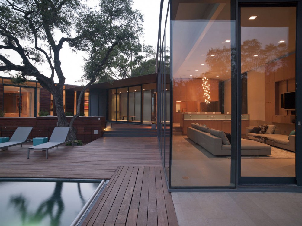 Cascading Creek House / Bercy Chen Studio