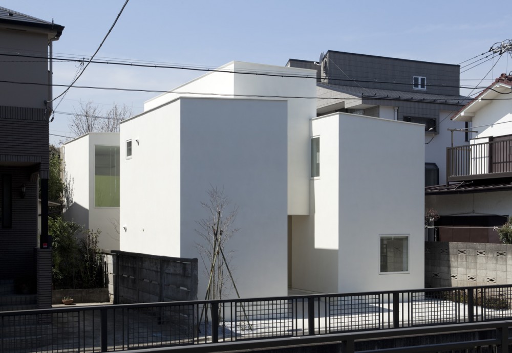 Portico / Aida Atelier + Kuno Lab