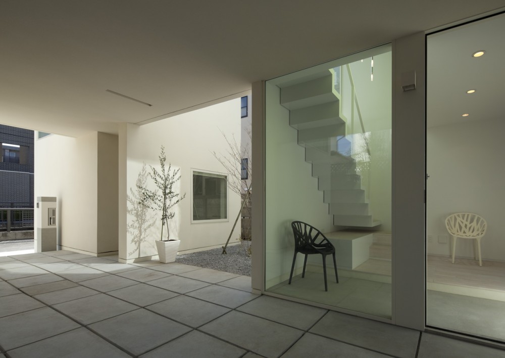 Portico / Aida Atelier + Kuno Lab