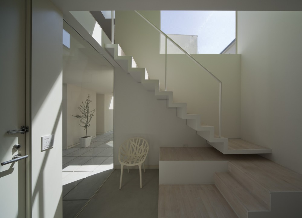 Portico / Aida Atelier + Kuno Lab