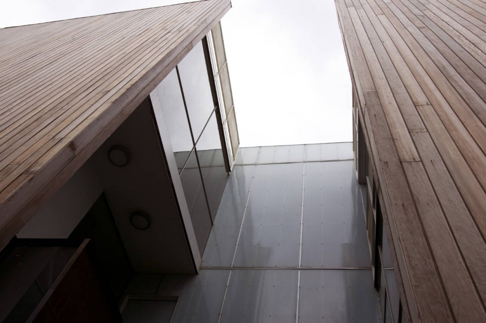 Riverview Gardens Residence / Bercy Chen Studio