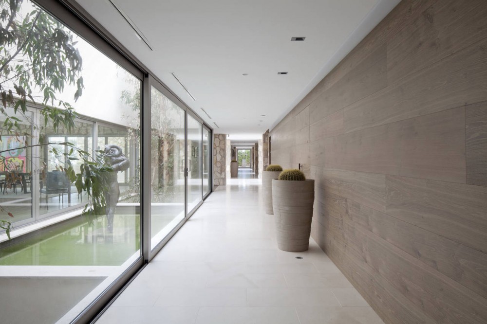Villa London / CMV Architects