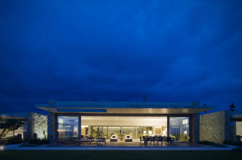 Villa London / CMV Architects