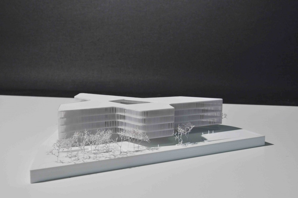 Provincial Government Office / AllesWirdGut