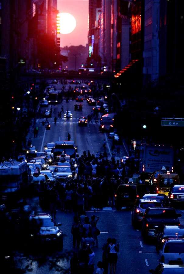 Manhattanhenge 2012