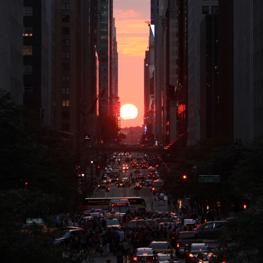 Manhattanhenge 2012