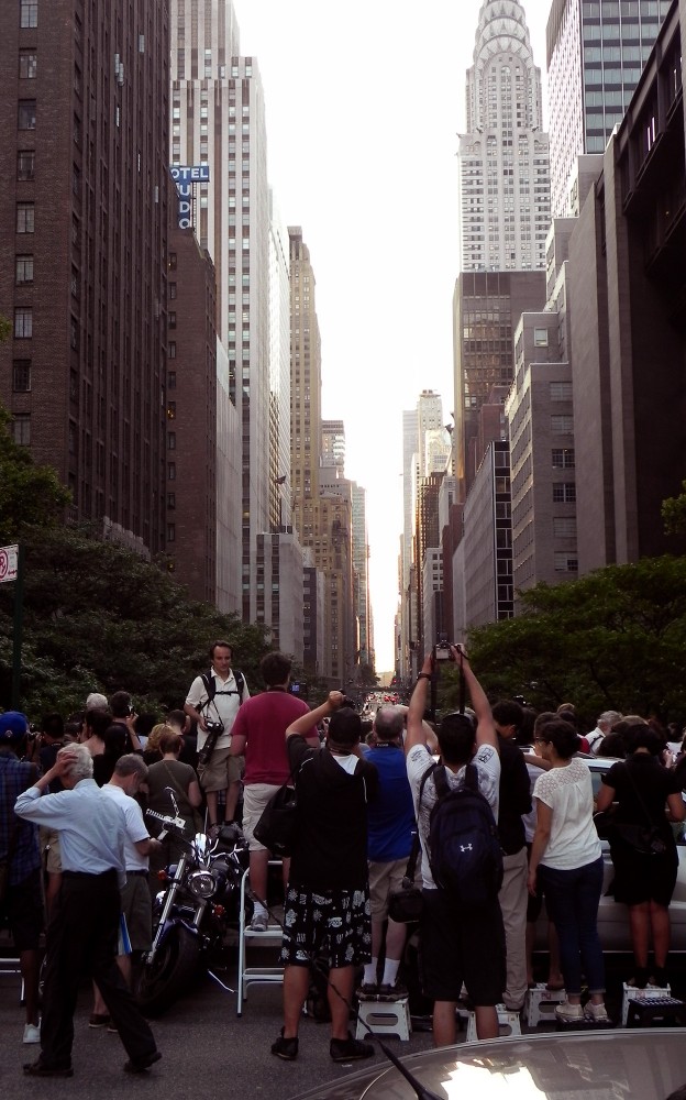 Manhattanhenge 2012