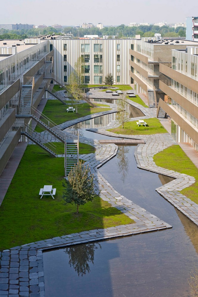 De Kameleon / NL Architects