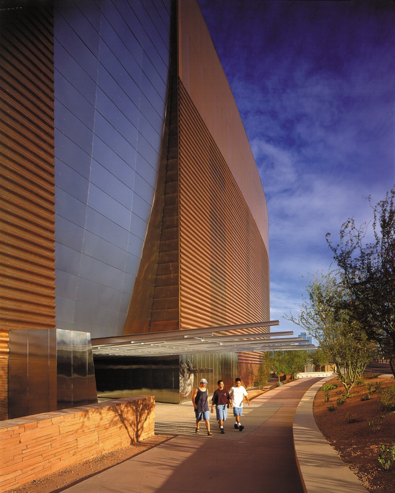 Burton Barr Central Library / Will Bruder+PARTNERS