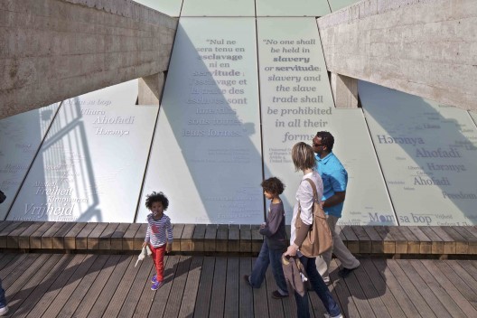 Memorial to the Abolition of Slavery (4)