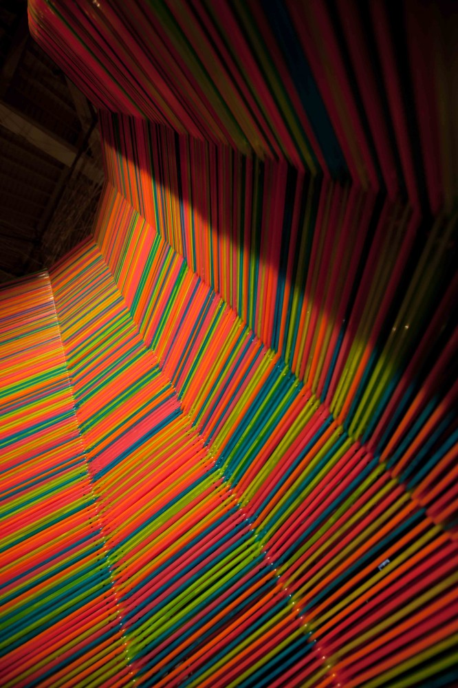 Chromatic Screen / Like Architects
