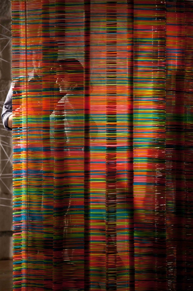Chromatic Screen / Like Architects