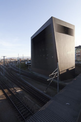 HERZOG_MEURON_CENTRAL_SIGNAL_BOX_BASEL_SW_191111_021