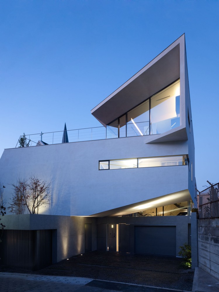 N-House / Takato Tamagami