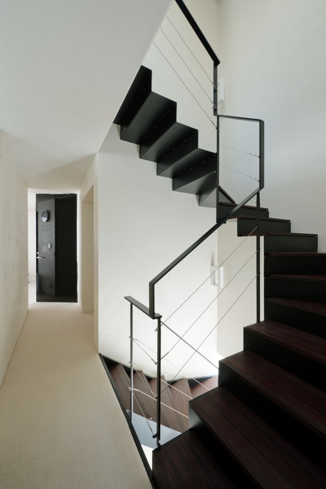 N-House / Takato Tamagami