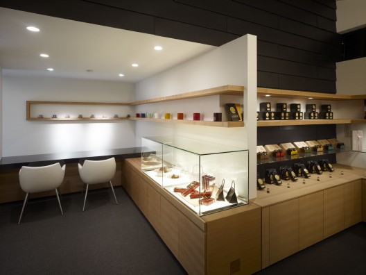 Patisserie Uchiyama / Takato Tamagami