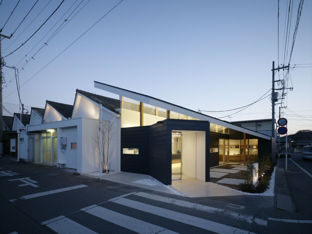 Patisserie Uchiyama / Takato Tamagami