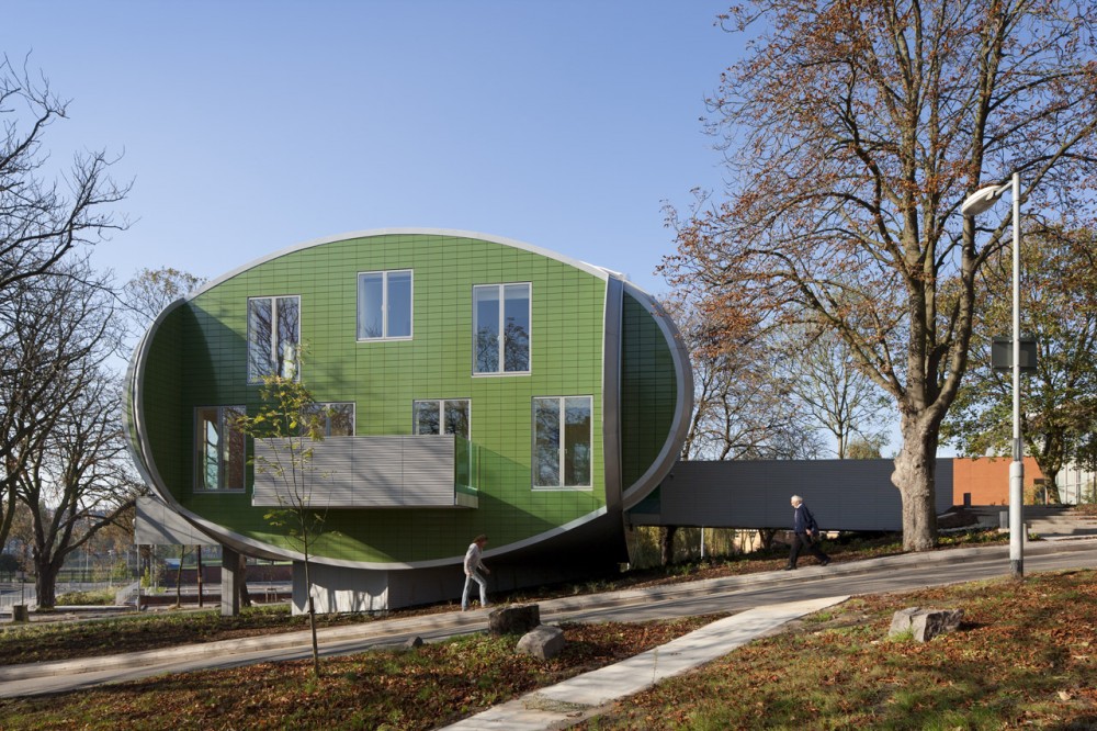 Maggie’s Nottingham / CZWG Architects