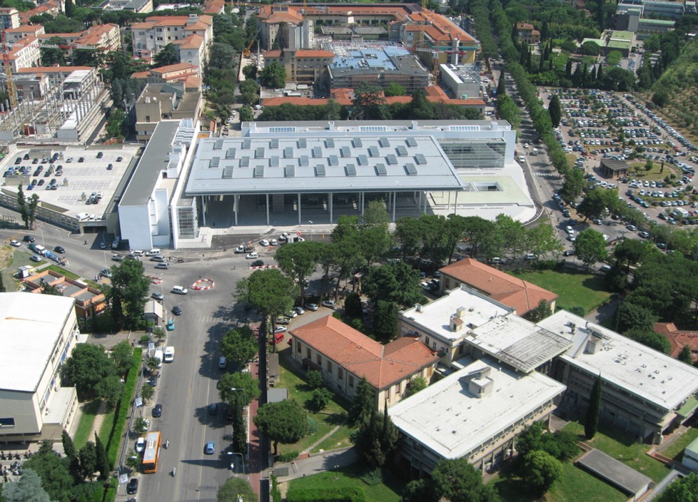 New Entrance of Careggi Hospital / IPOSTUDIO Architects