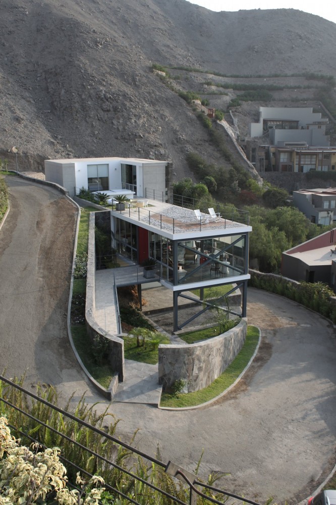 Viewpoint House / 2.8x arquitectos