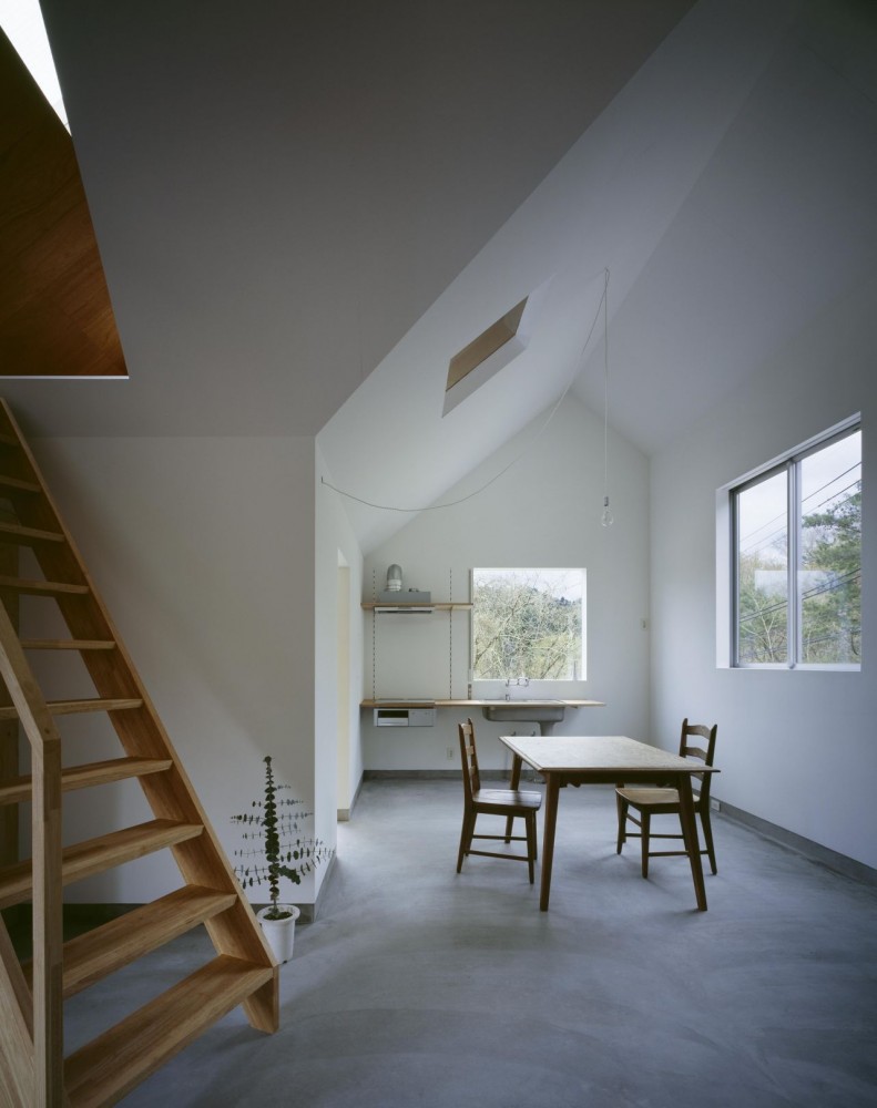House in hieidaira / Tato Architects