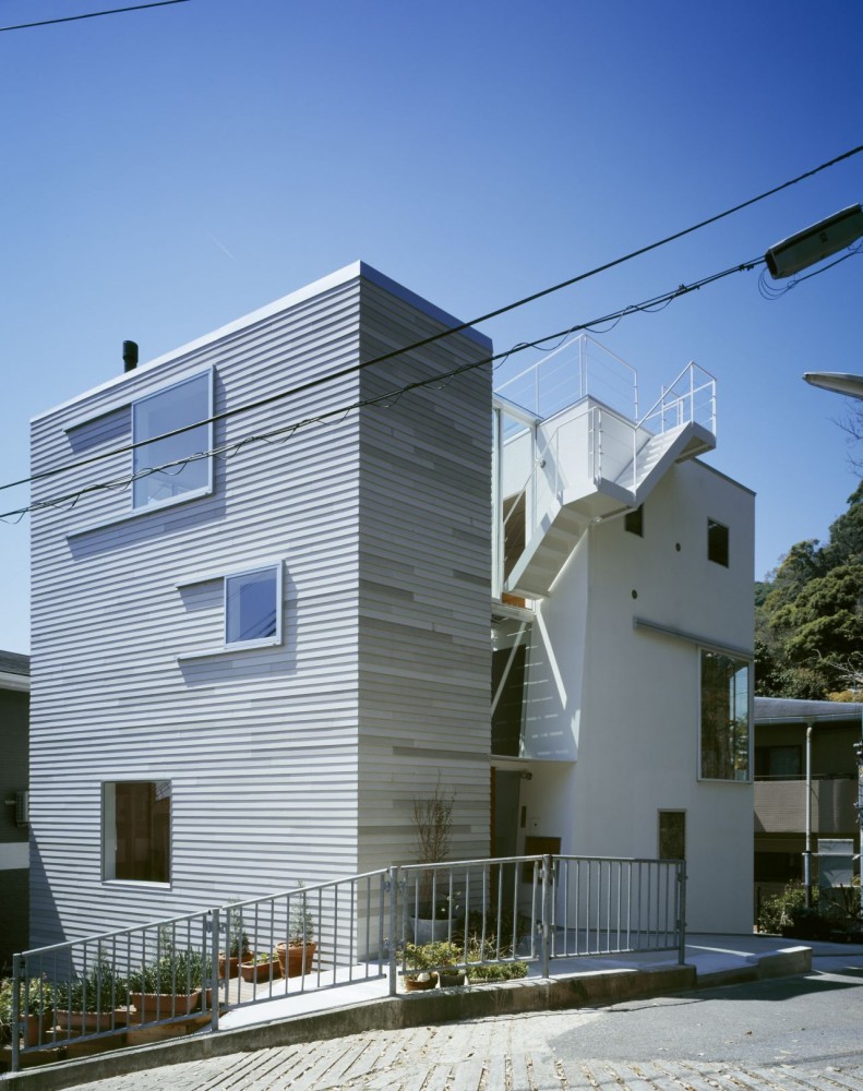 Tato House / Tato Architects
