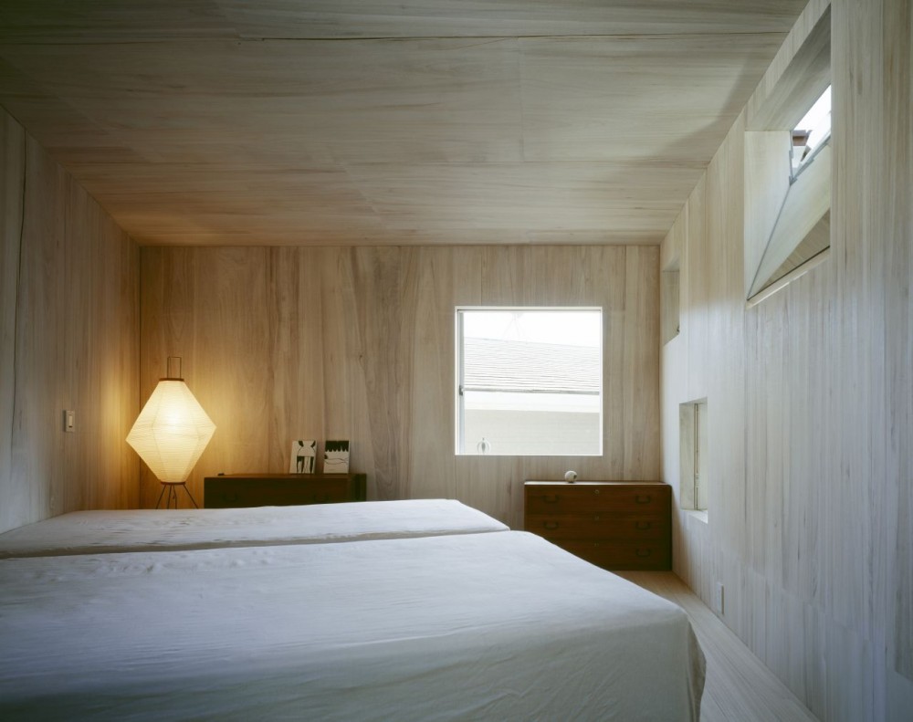 Tato House / Tato Architects