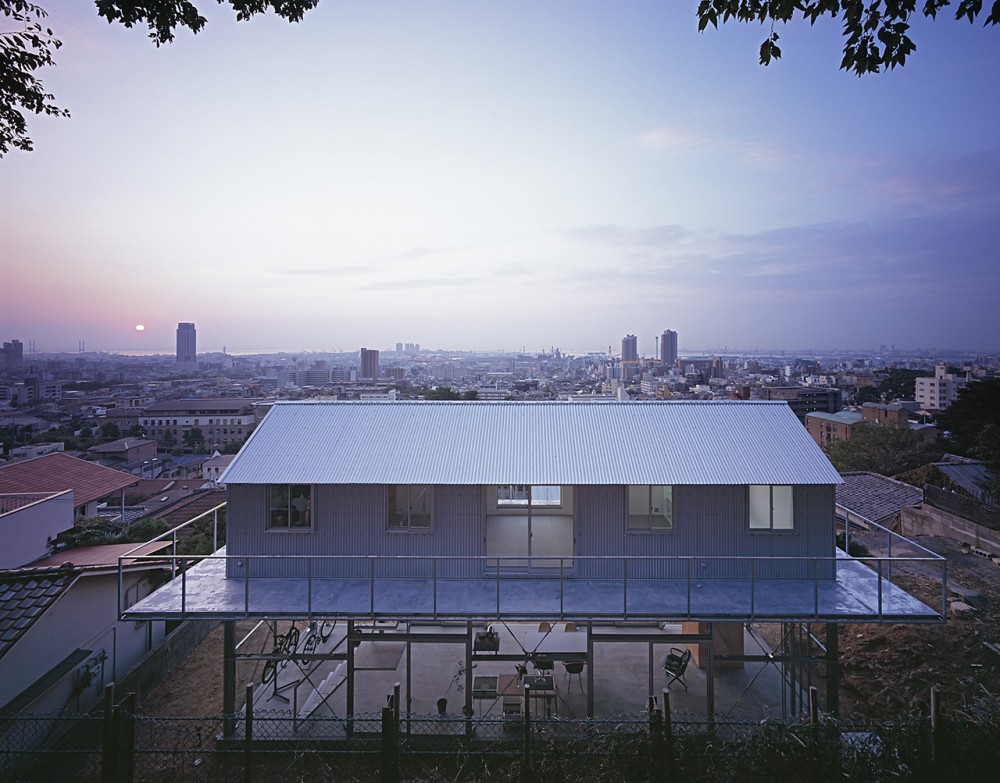 House in Rokko / Tato Architects