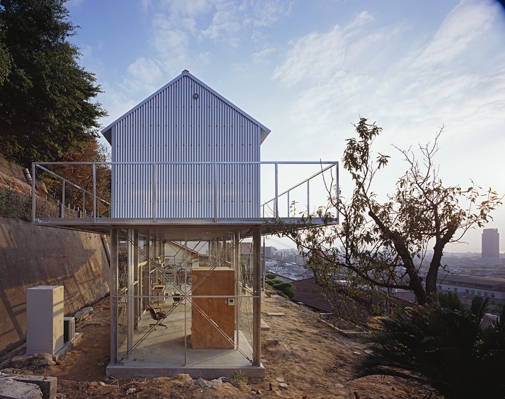 House in Rokko / Tato Architects