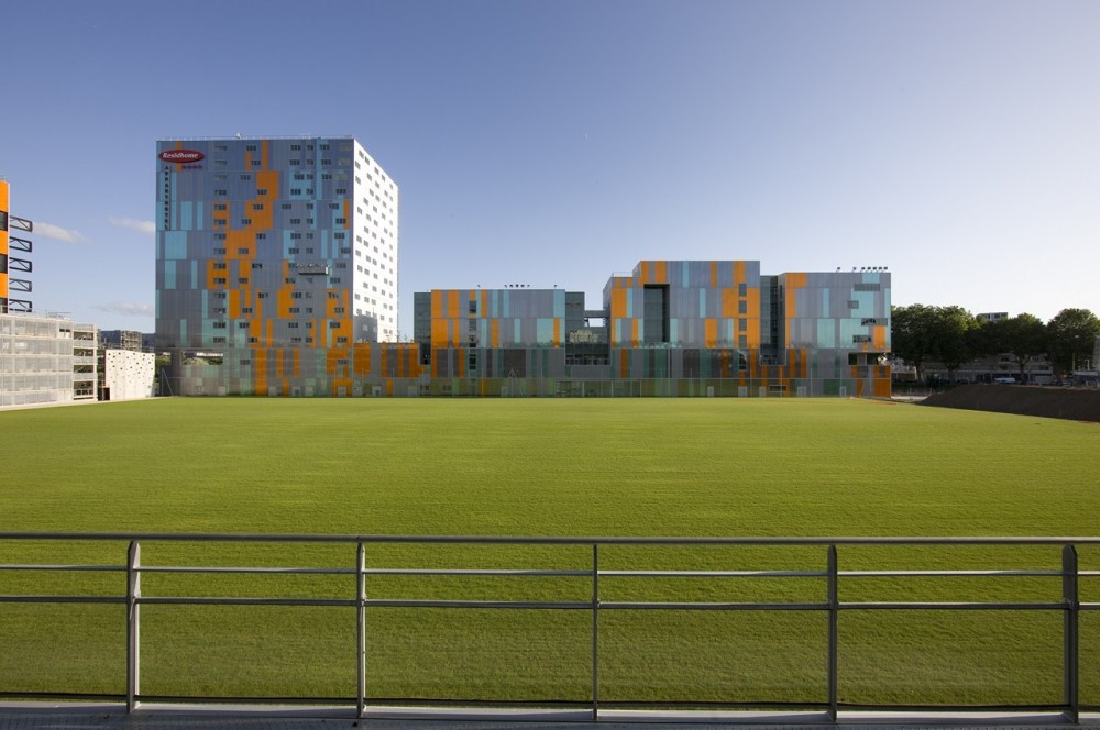 Architectural and urban redevelopment site in Nantes Saupin / FGP(a)