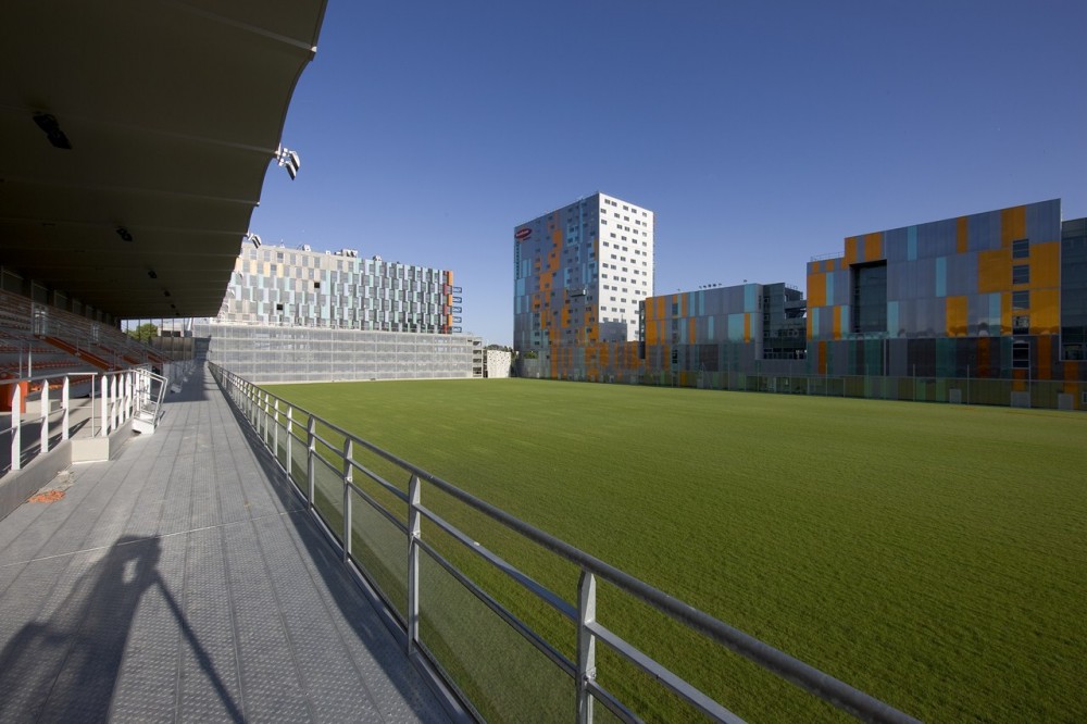 Architectural and urban redevelopment site in Nantes Saupin / FGP(a)