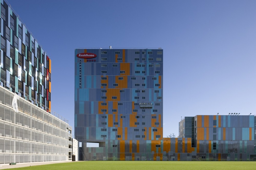 Architectural and urban redevelopment site in Nantes Saupin / FGP(a)